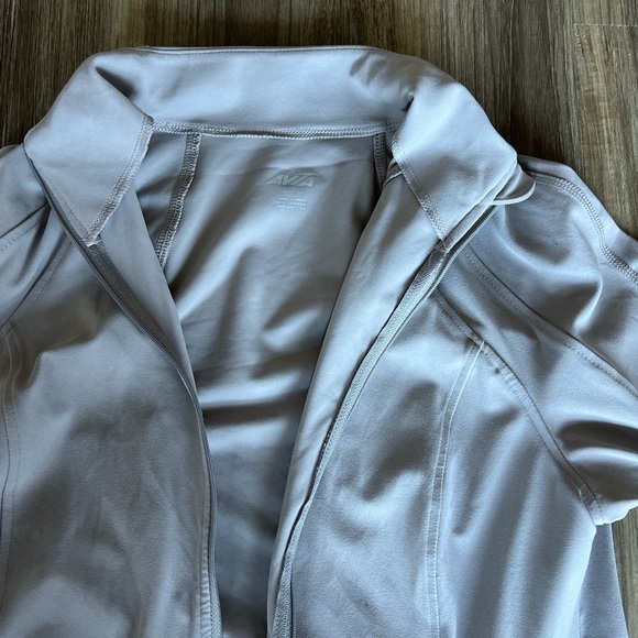 avia purple running jacket size medium - Picture 7 of 8